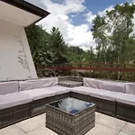 Gaillands North Apartment *