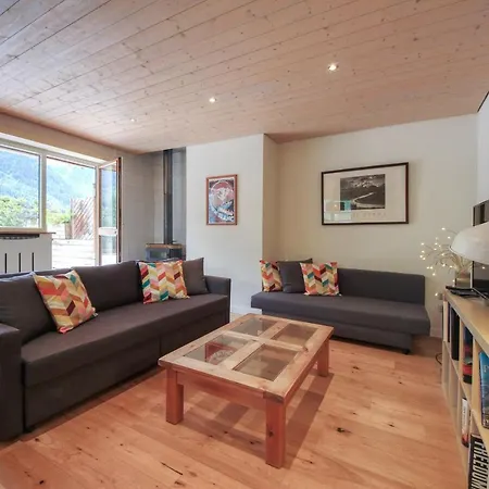 Gaillands North Apartment *