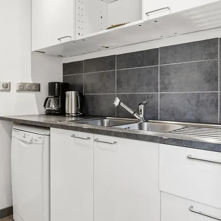 Gaillands North Appartement *